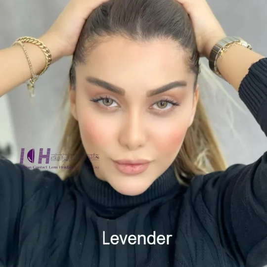 لنز رنگی یونیک lavender