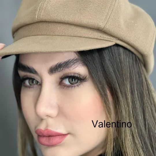لنز رنگی یونیک valentino